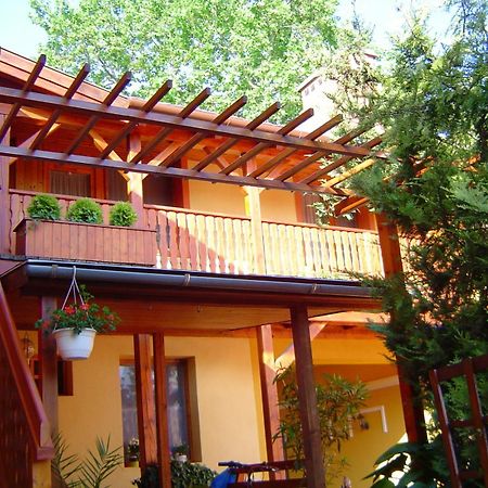 Lunczer Vendeghaz Hotel Mosonmagyarovar Bagian luar foto